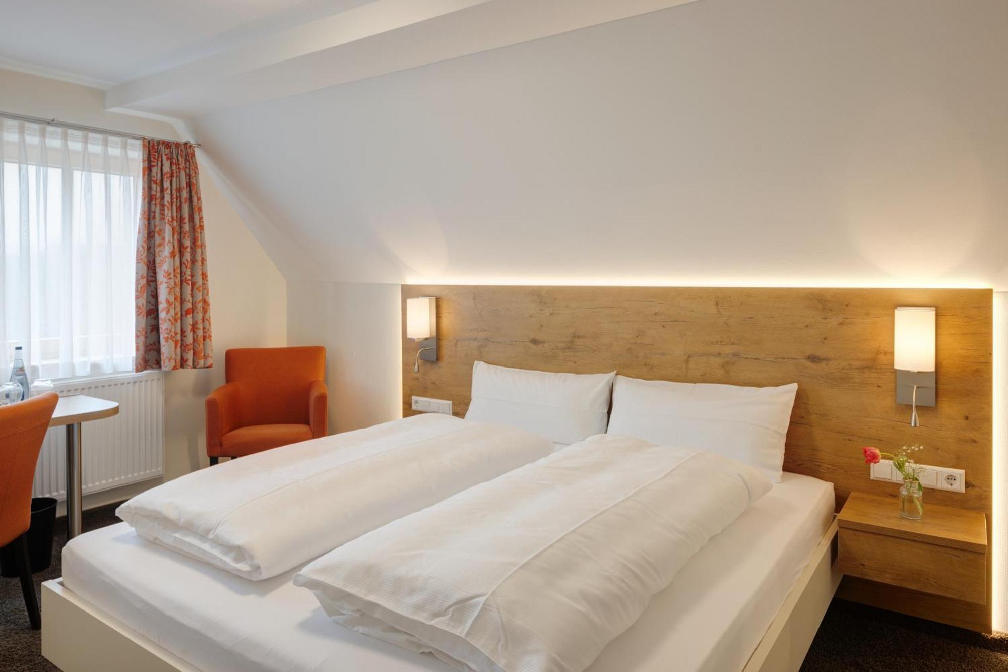 Landhotel Steigenhaus Untermunkheim Exteriör bild
